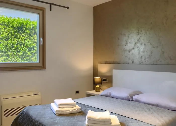 Rustic Inga With Pool And Grill In 빌라 부제