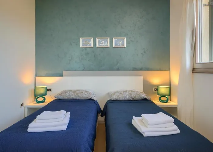 Rustic Inga With Pool And Grill In *