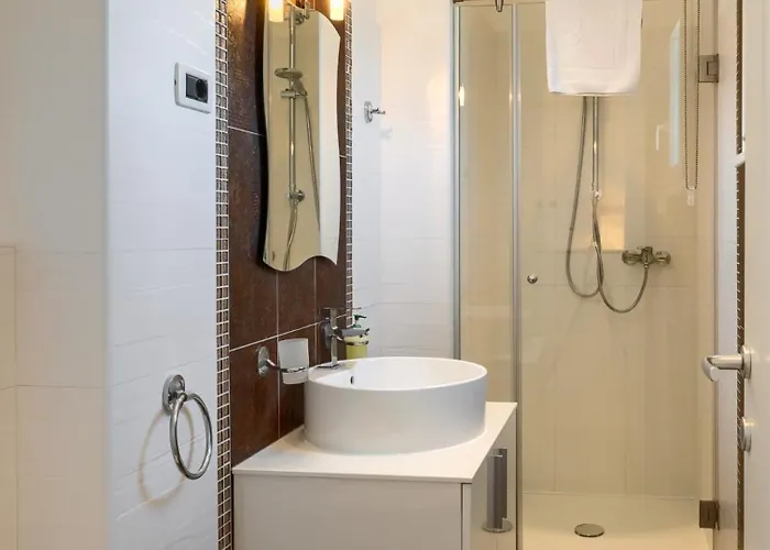 Rustic Inga With Pool And Grill In * Buje